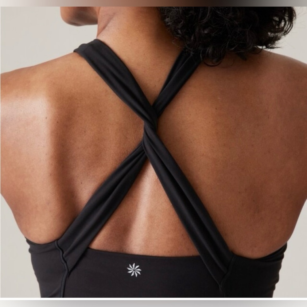 NWT-Athleta Black Conscious Twist Crop Bra, Extra Large D-DD - Picture 2 of 4